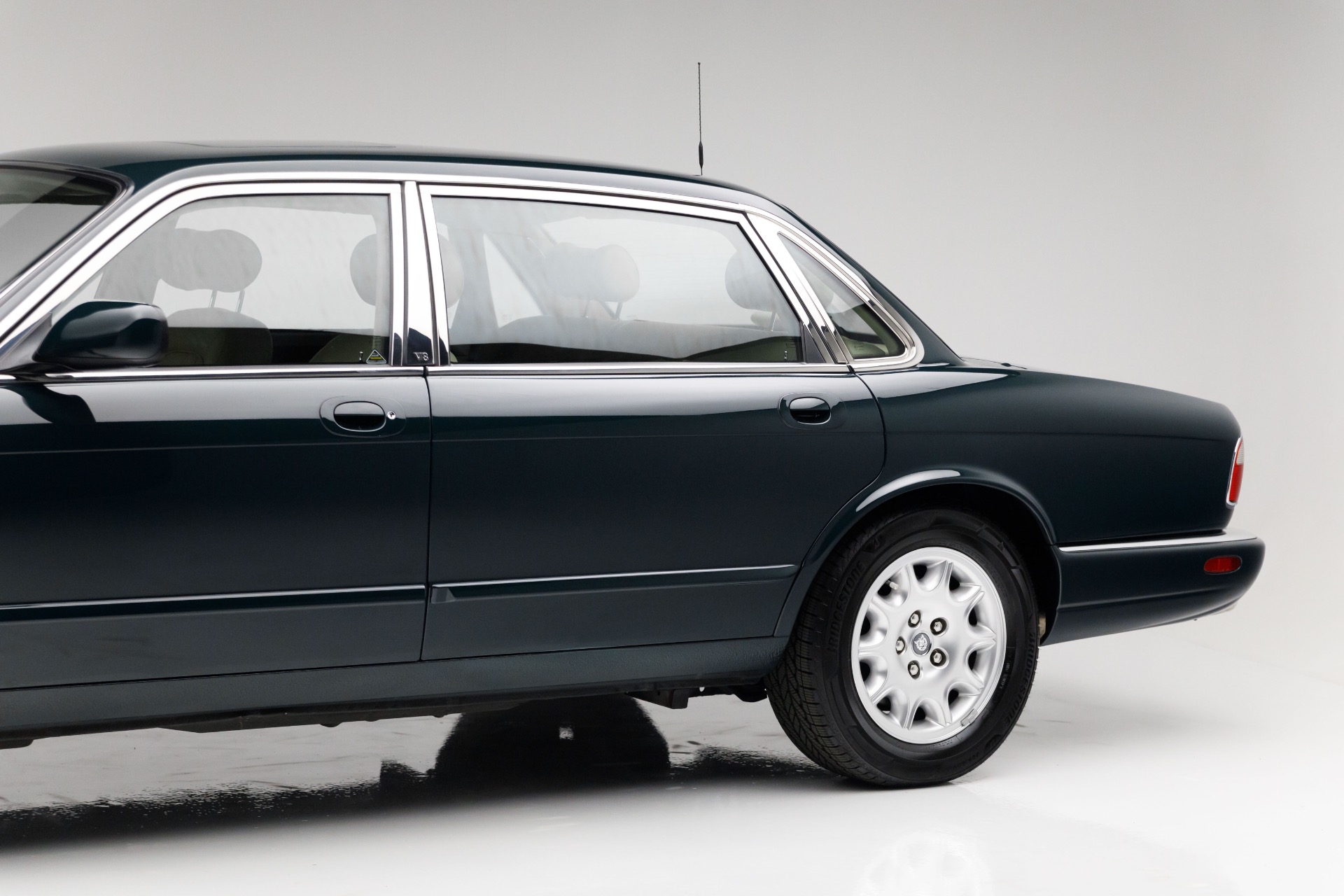 Used 2000 Jaguar XJ8L L For Sale (Sold) | Private Collection