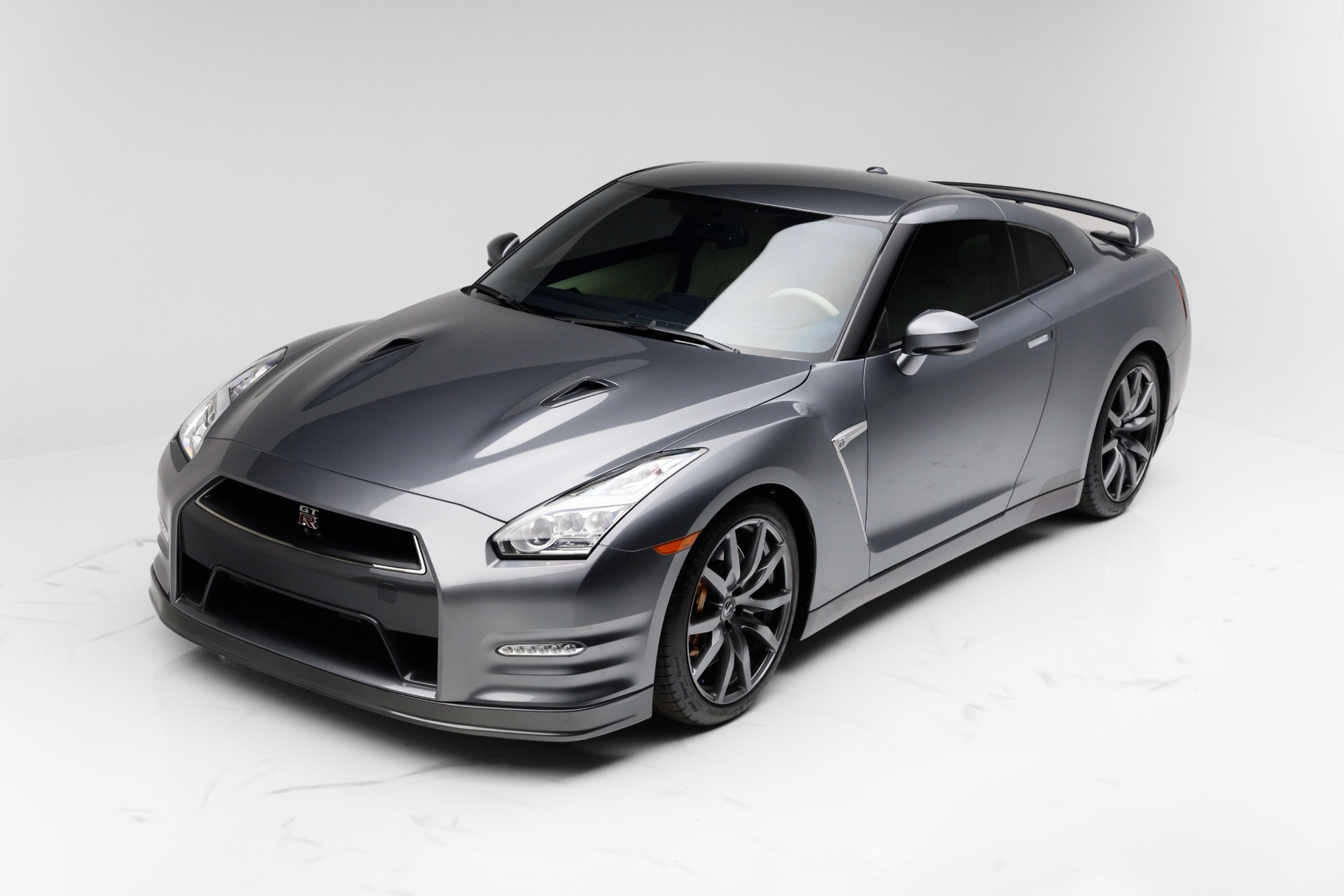 Used 2015 Nissan GT-R Premium Premium For Sale (Sold) | Private ...