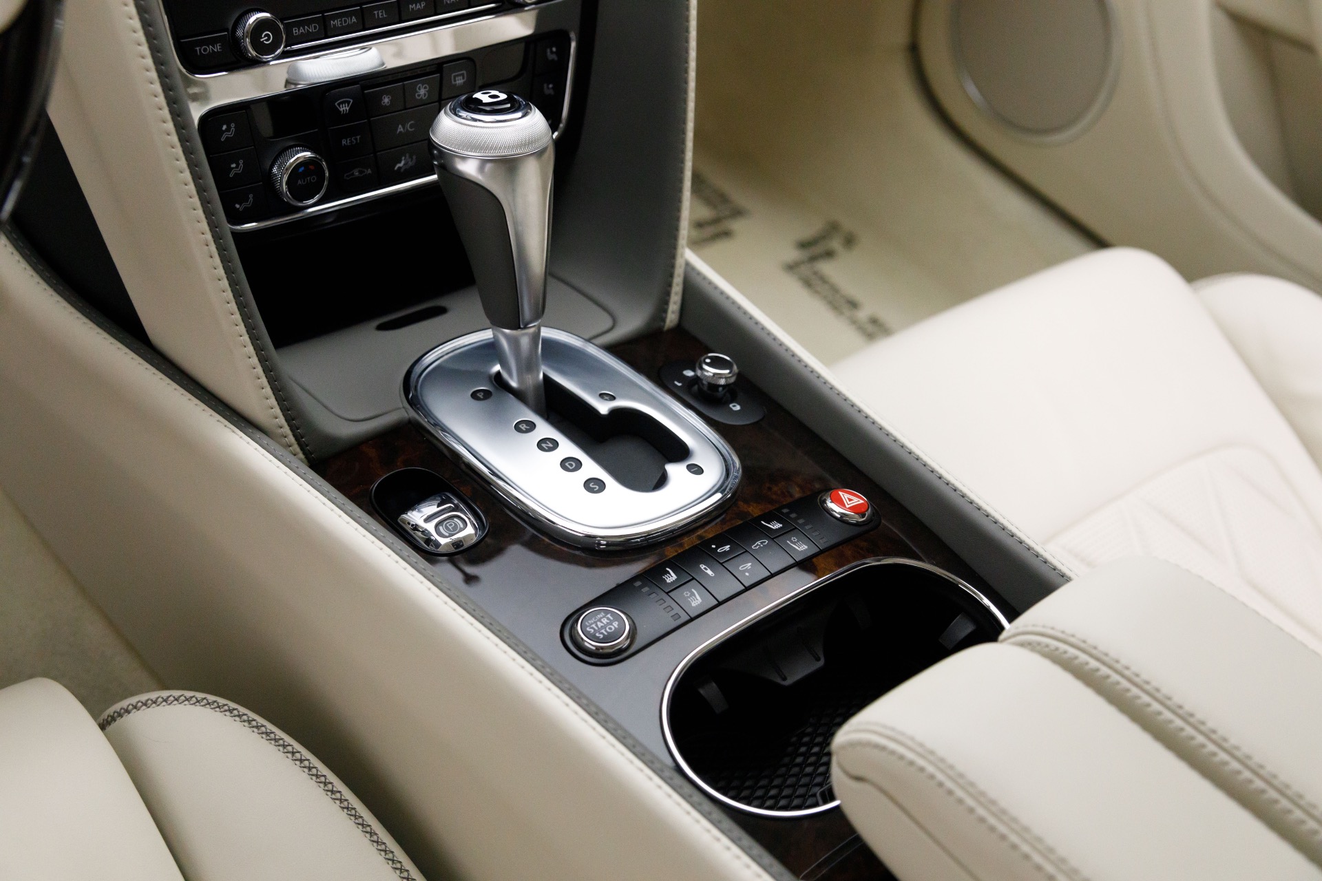 2015 Bentley Continental GT photo 14