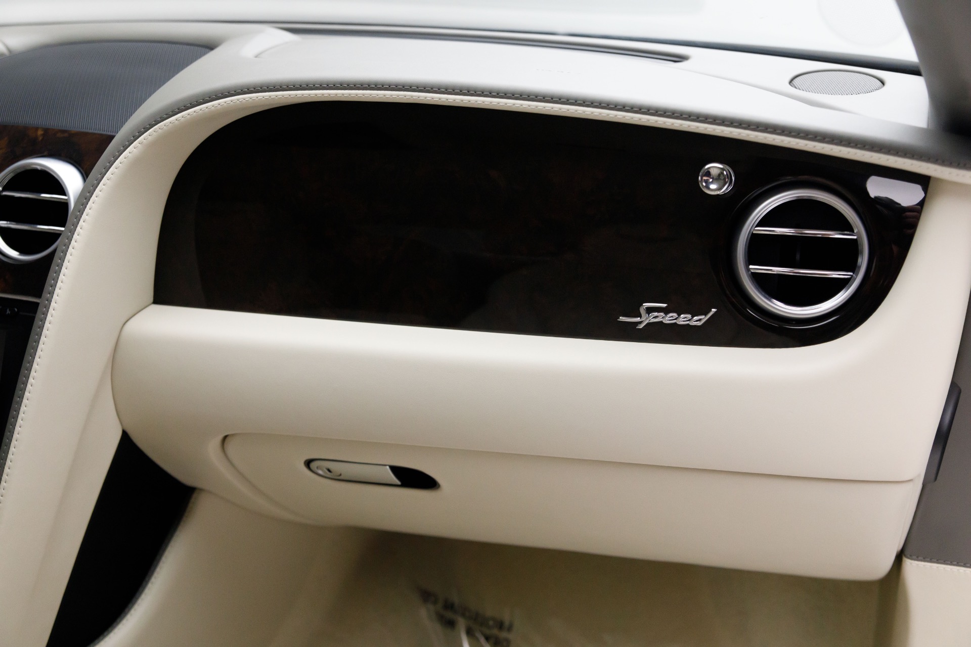 2015 Bentley Continental GT photo 26