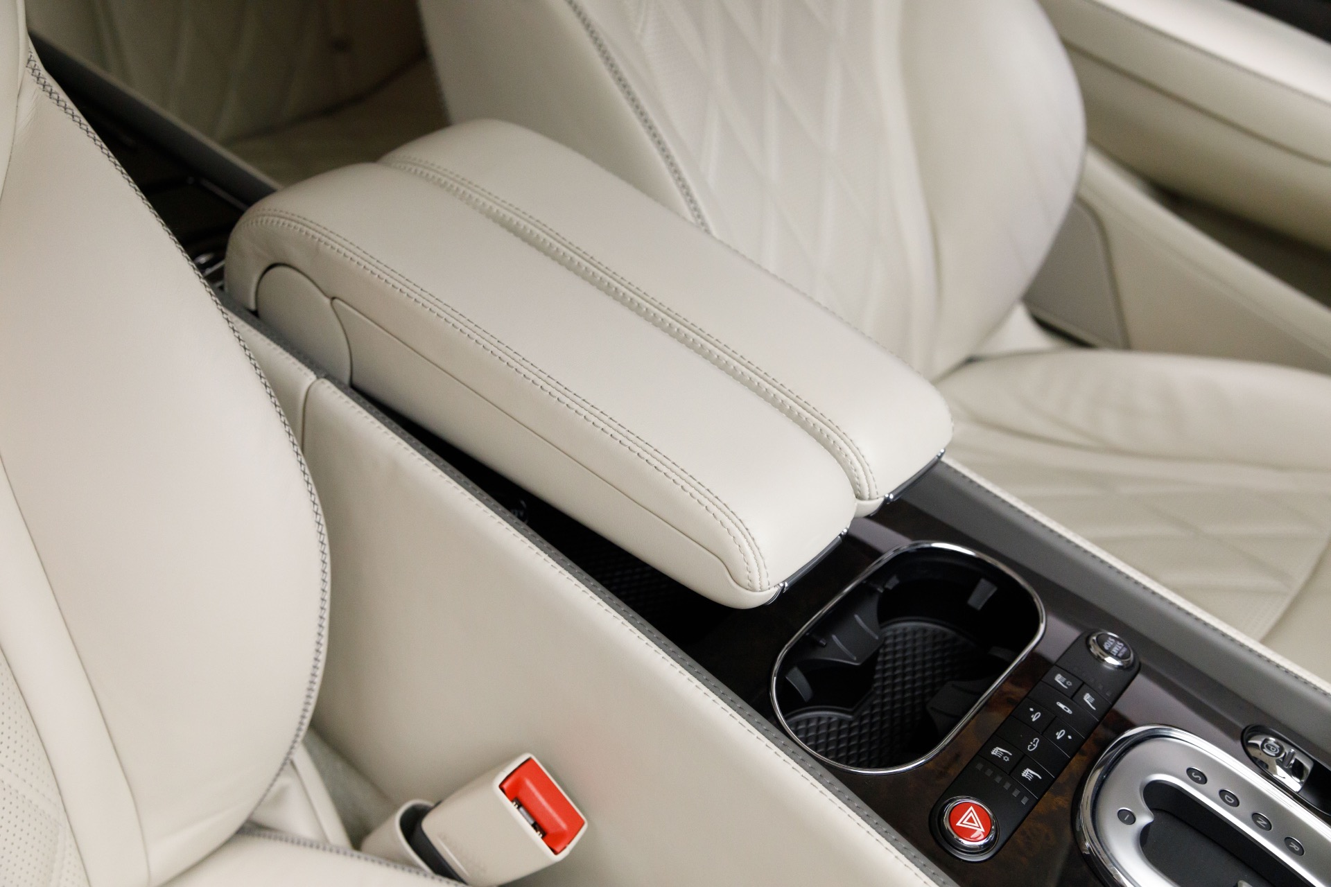 2015 Bentley Continental GT photo 34