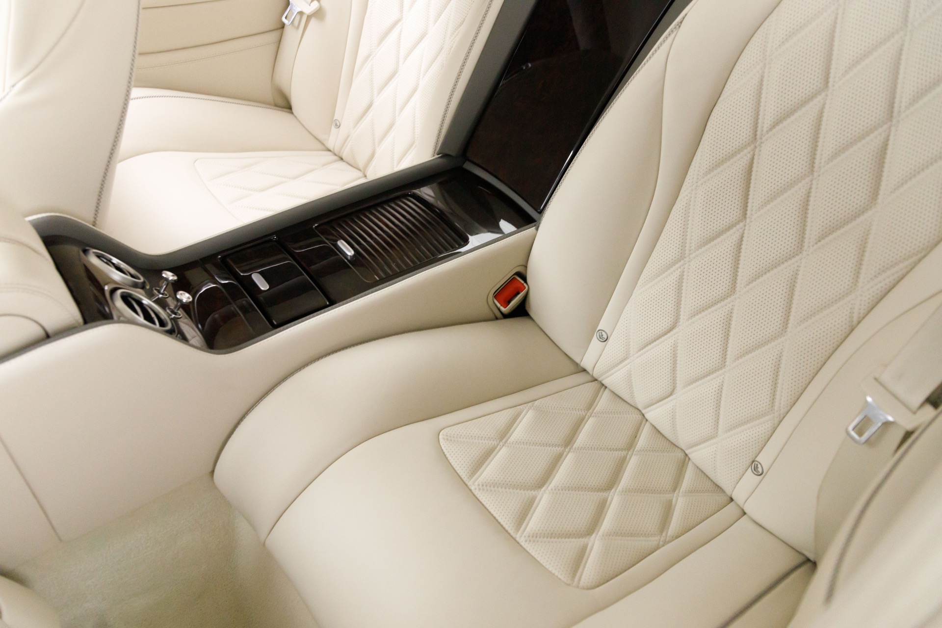 2015 Bentley Continental GT photo 46