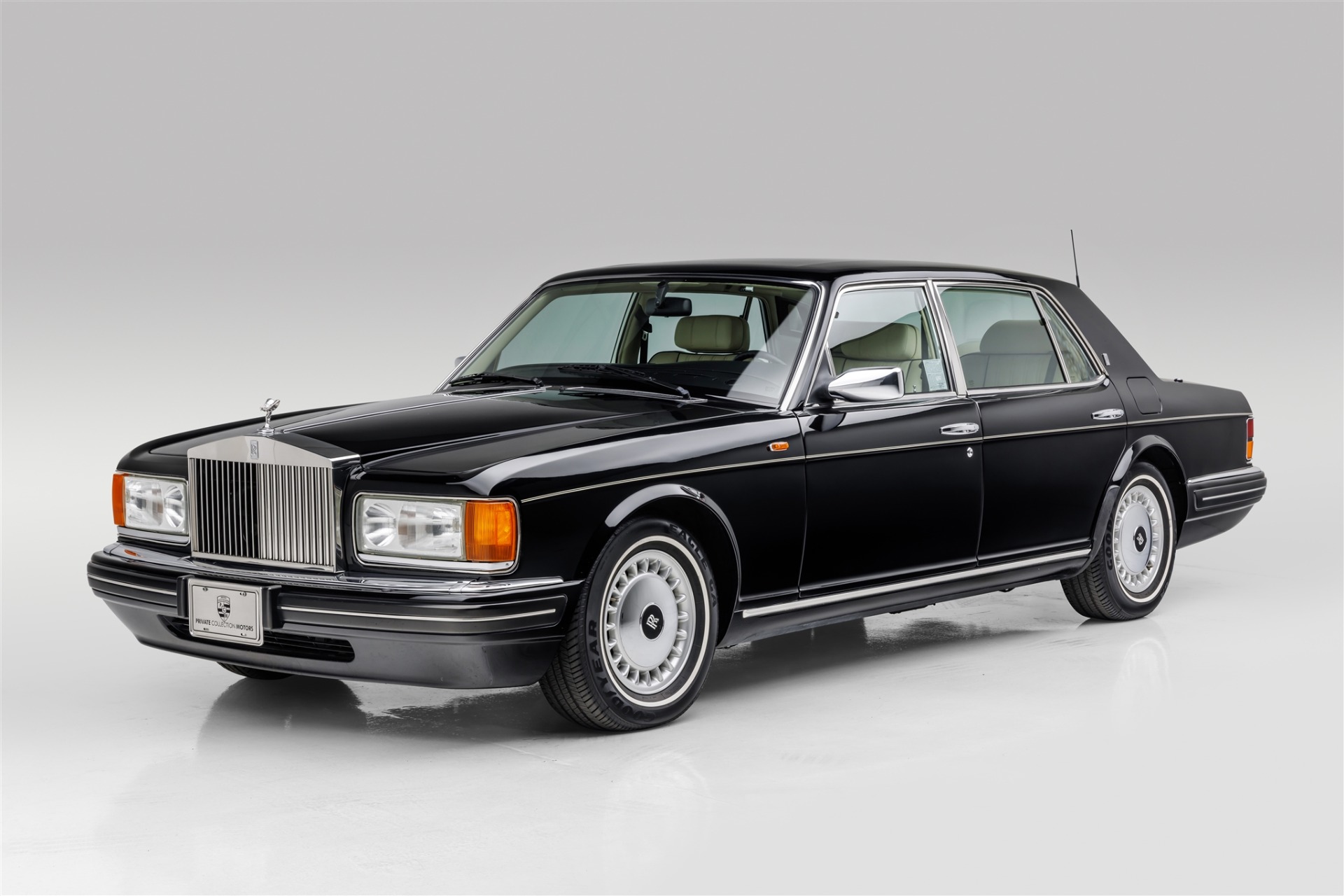 Bonhams 1985 RollsRoyce Silver Spirit Saloon Chassis no SCAZS0007FCH13643 #30 Bonhams 1985 RollsRoyce Silver Spirit Saloon Chassis no SCAZS0007FCH13643