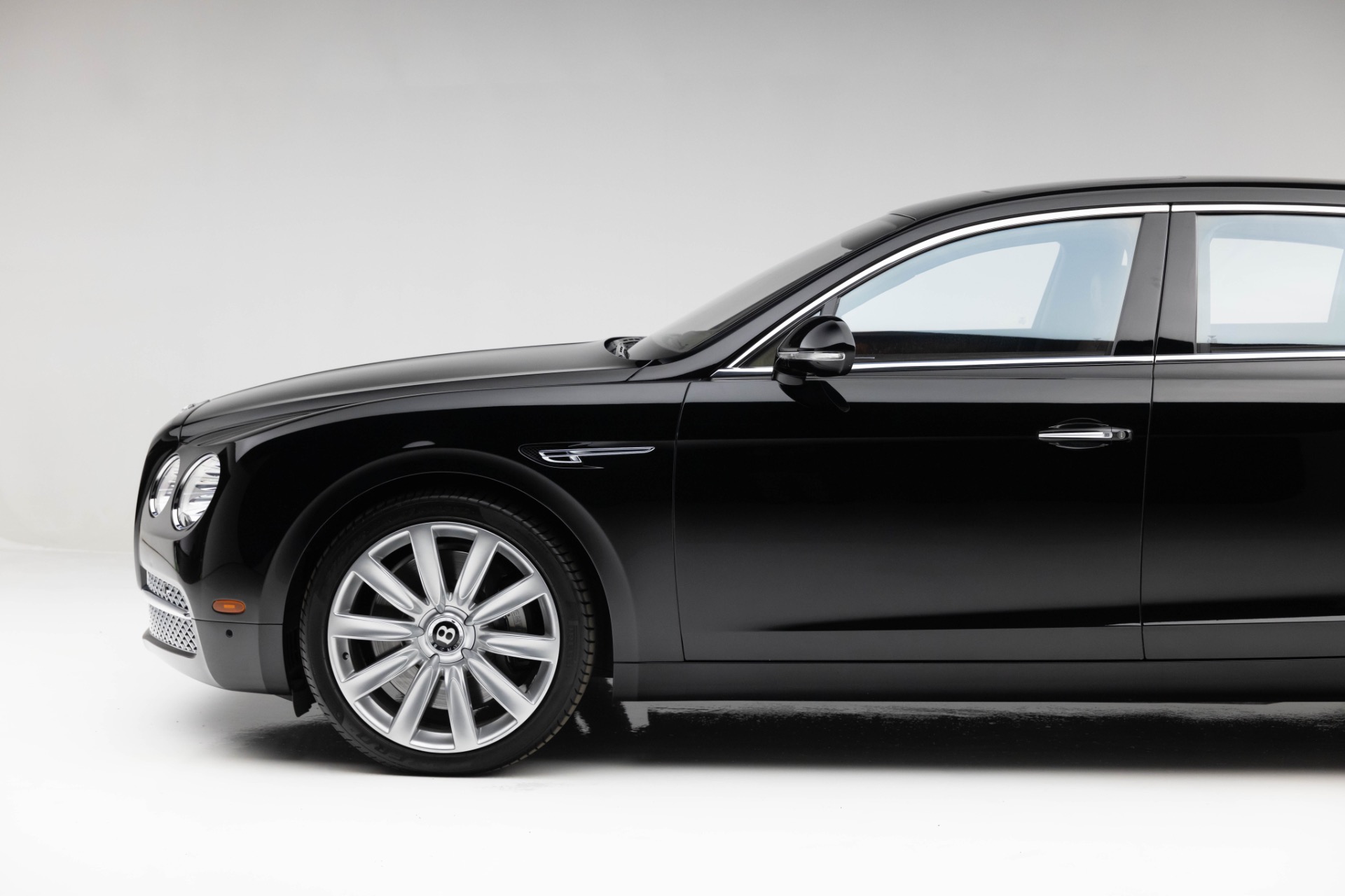 2015 Bentley Flying Spur W12 photo 12