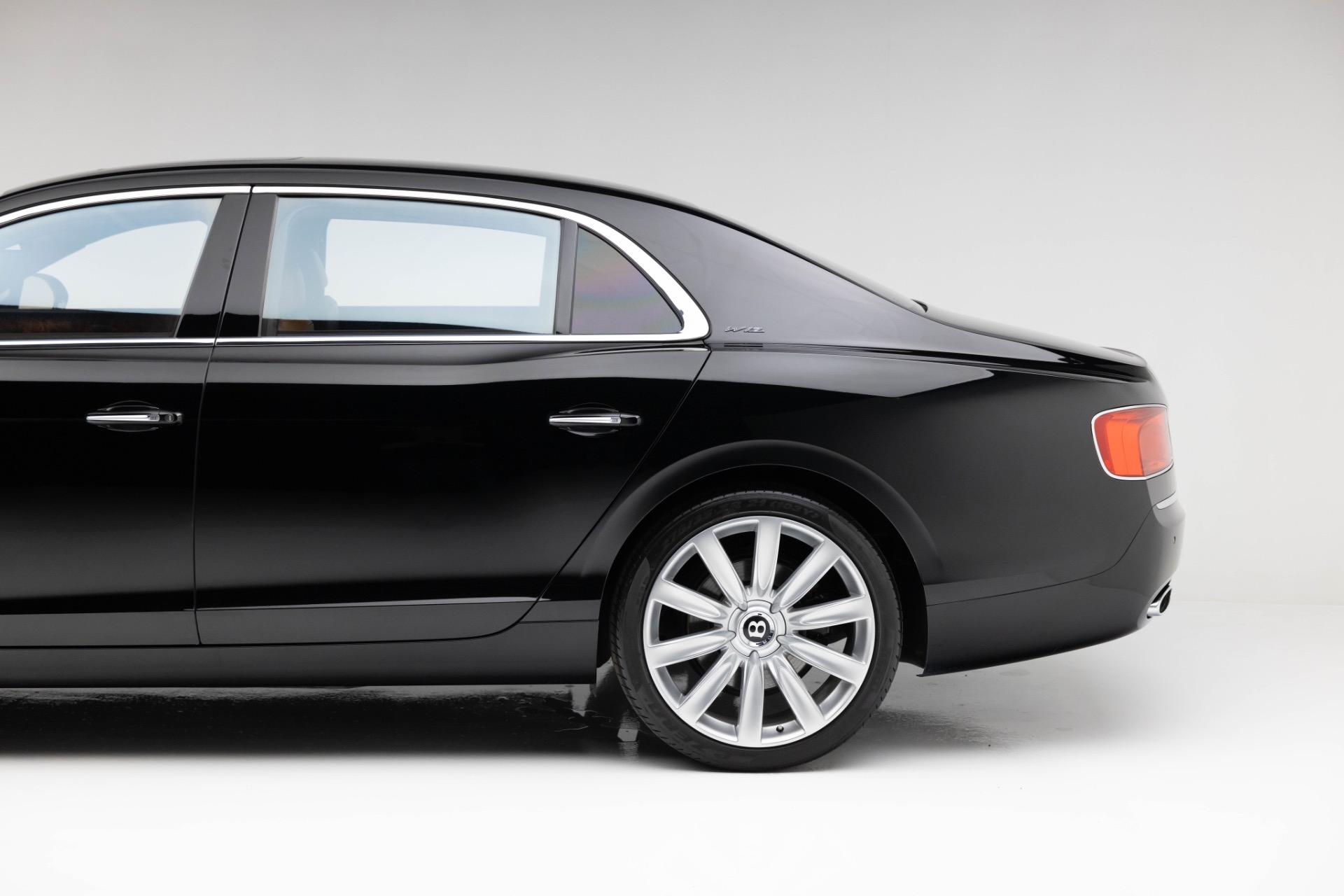 2015 Bentley Flying Spur W12 photo 13