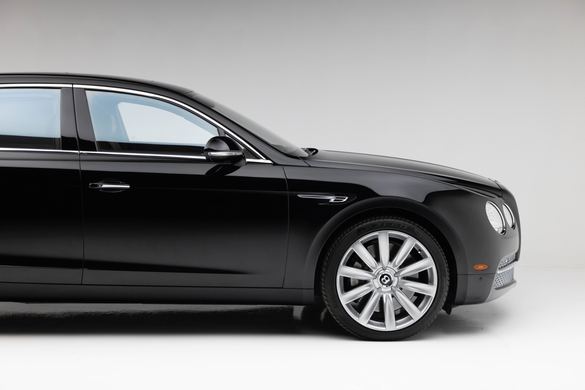 2015 Bentley Flying Spur W12 photo 17