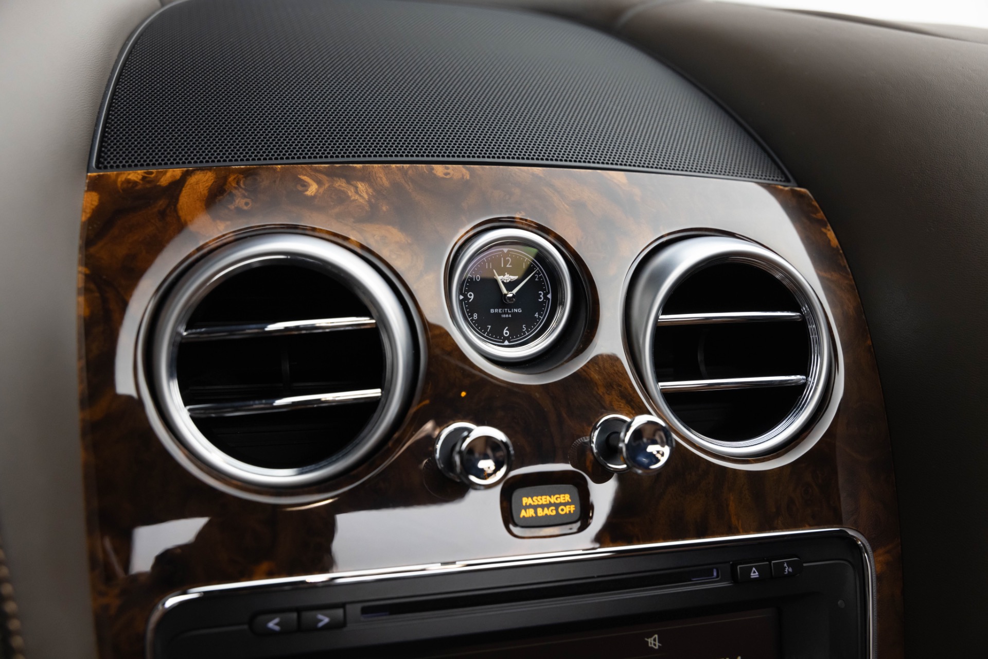 2015 Bentley Flying Spur W12 photo 18