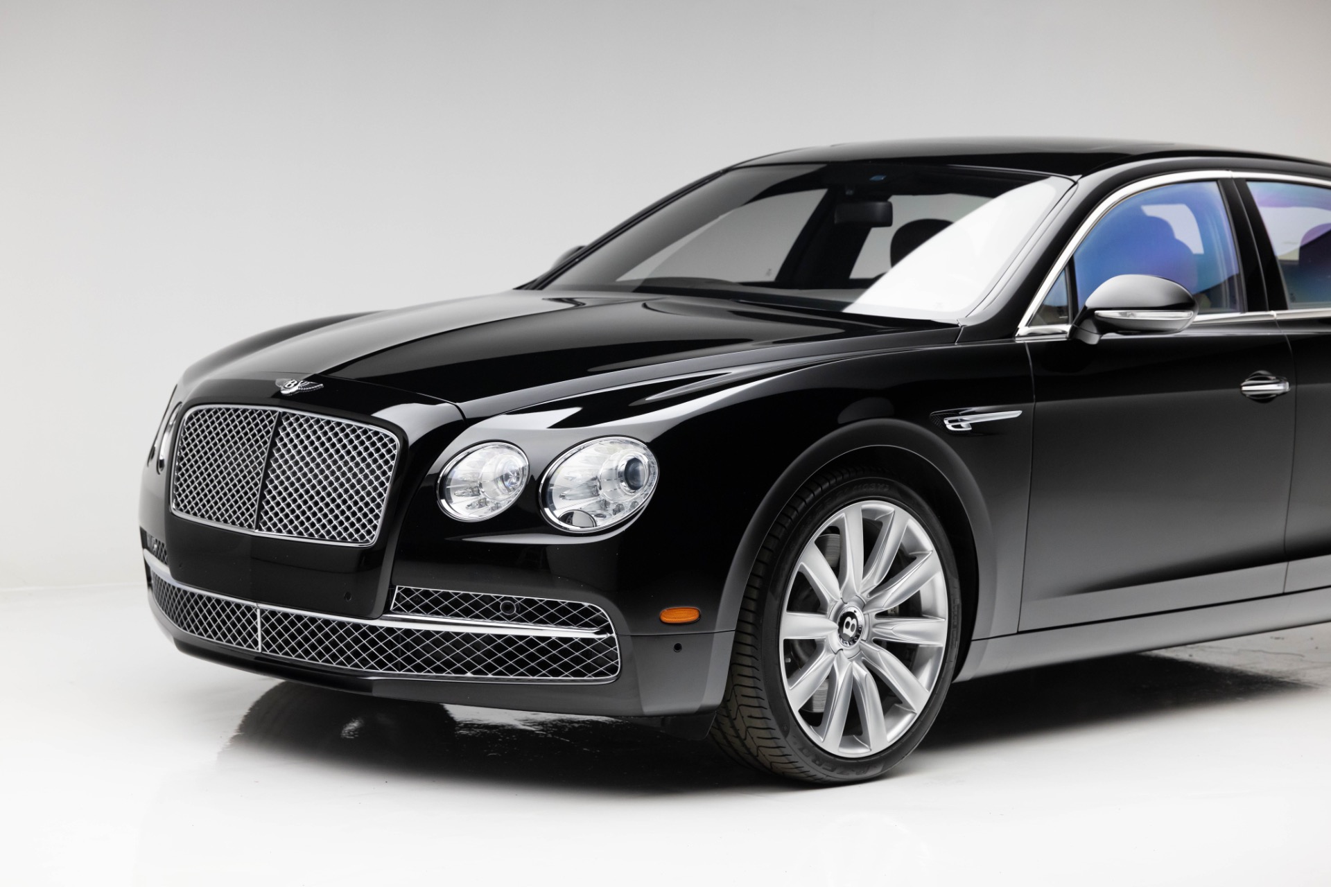 2015 Bentley Flying Spur W12 photo 23