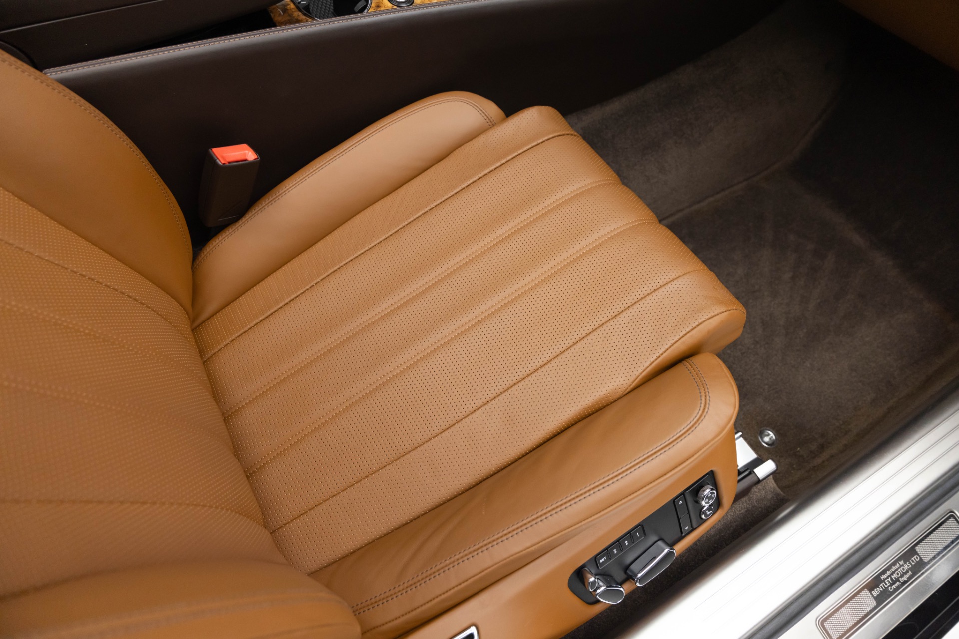 2015 Bentley Flying Spur W12 photo 30