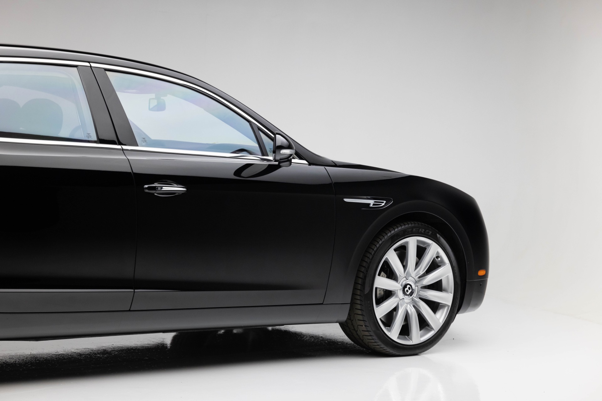 2015 Bentley Flying Spur W12 photo 35