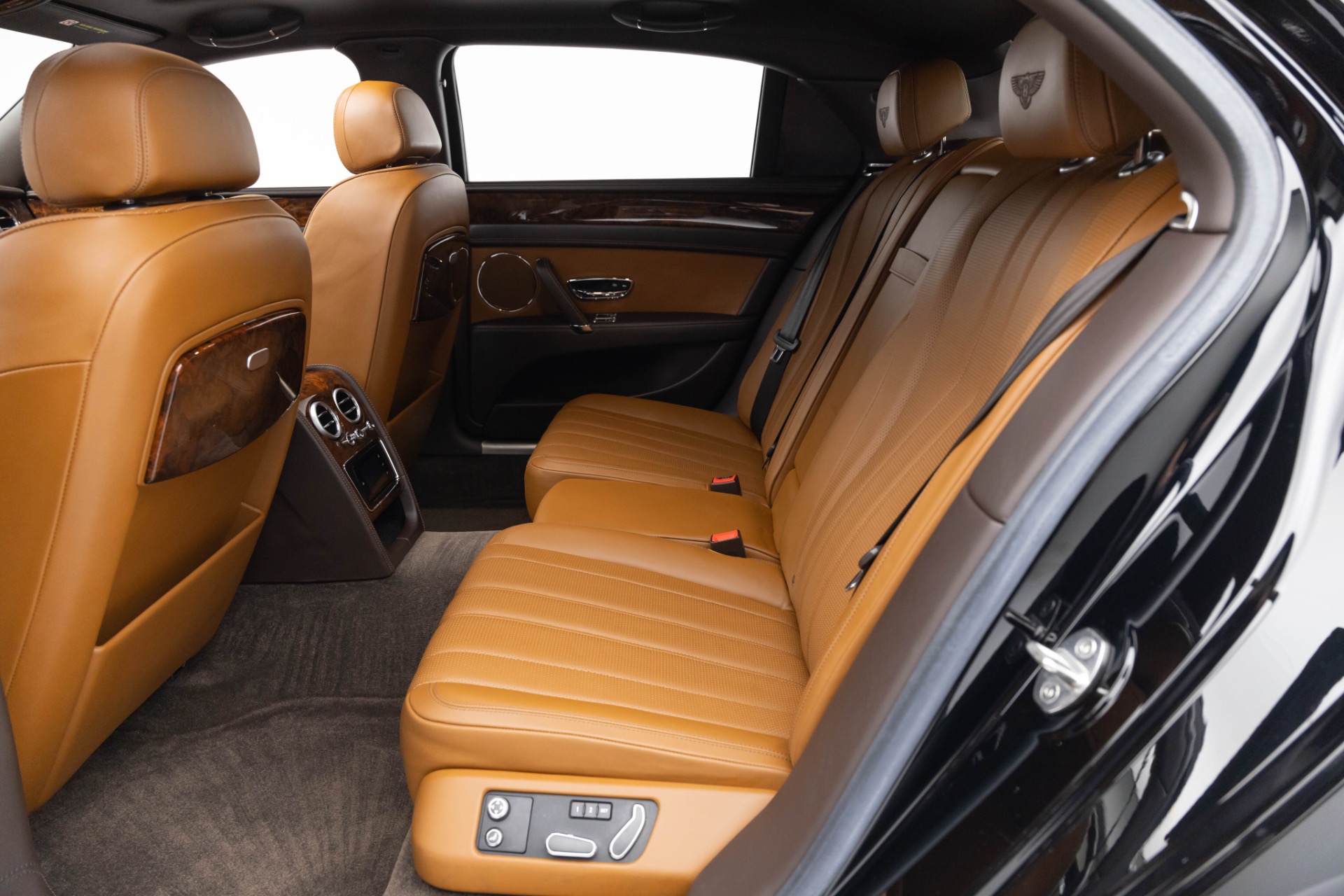 2015 Bentley Flying Spur W12 photo 36
