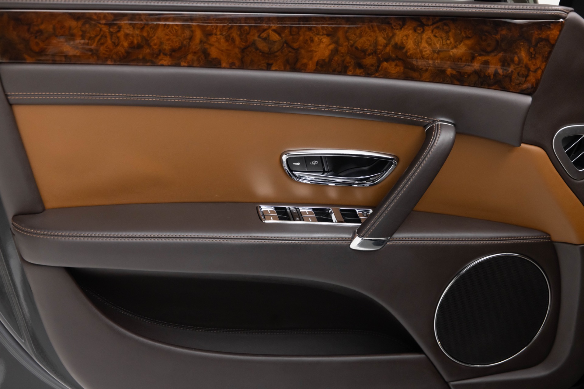 2015 Bentley Flying Spur W12 photo 51