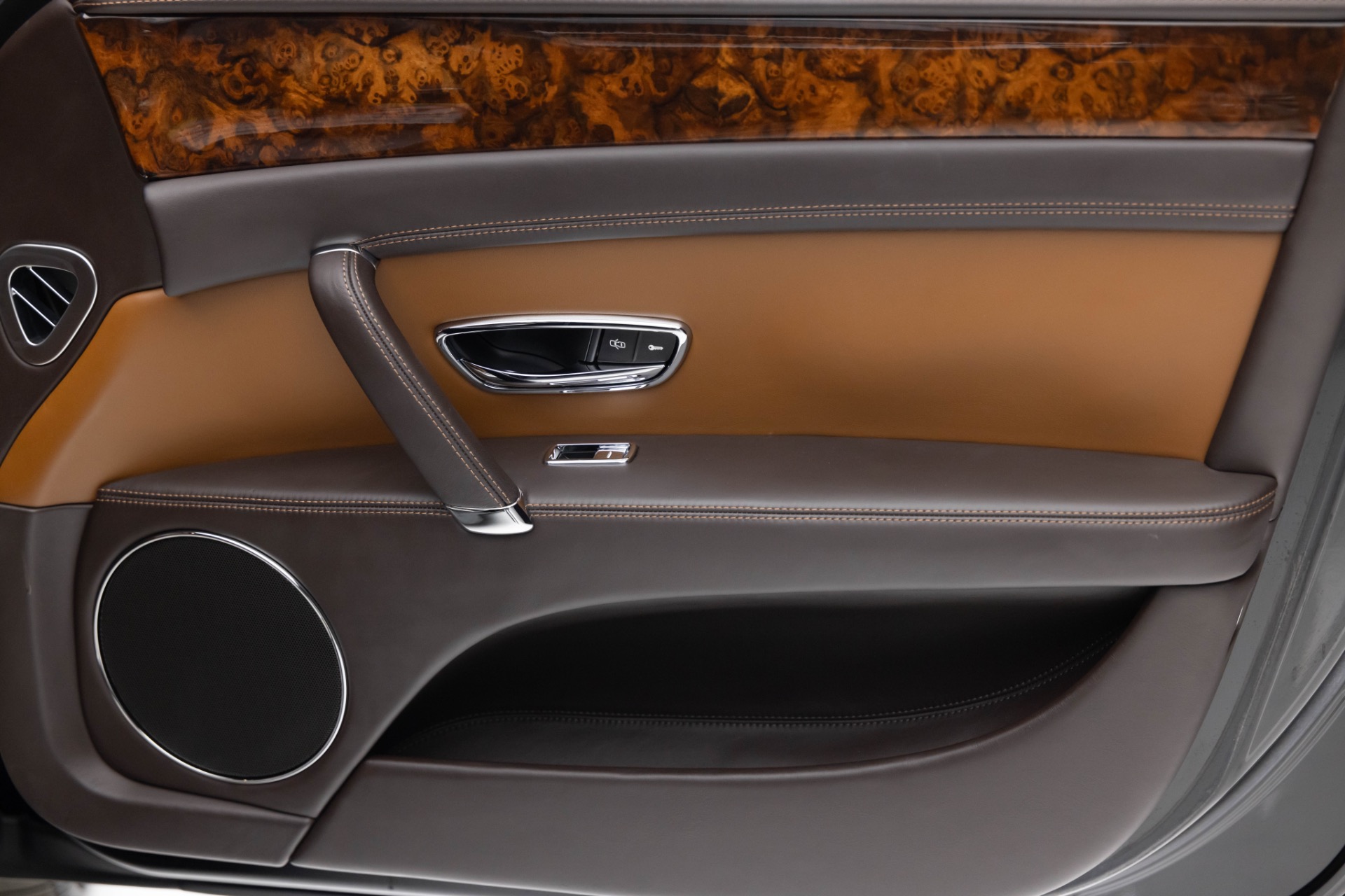 2015 Bentley Flying Spur W12 photo 54