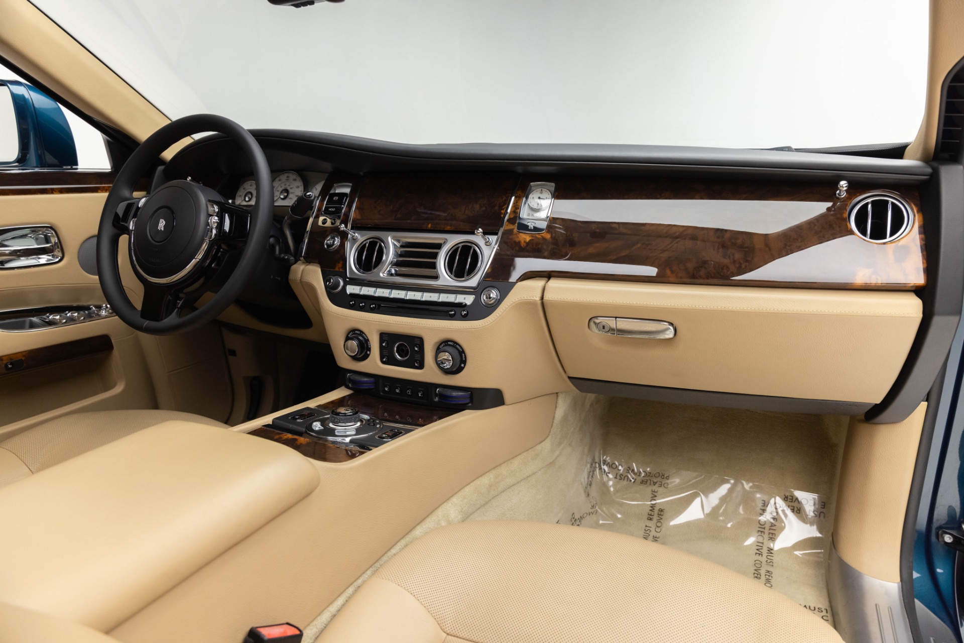 2010 Rolls Royce Ghost RR4 photo 2
