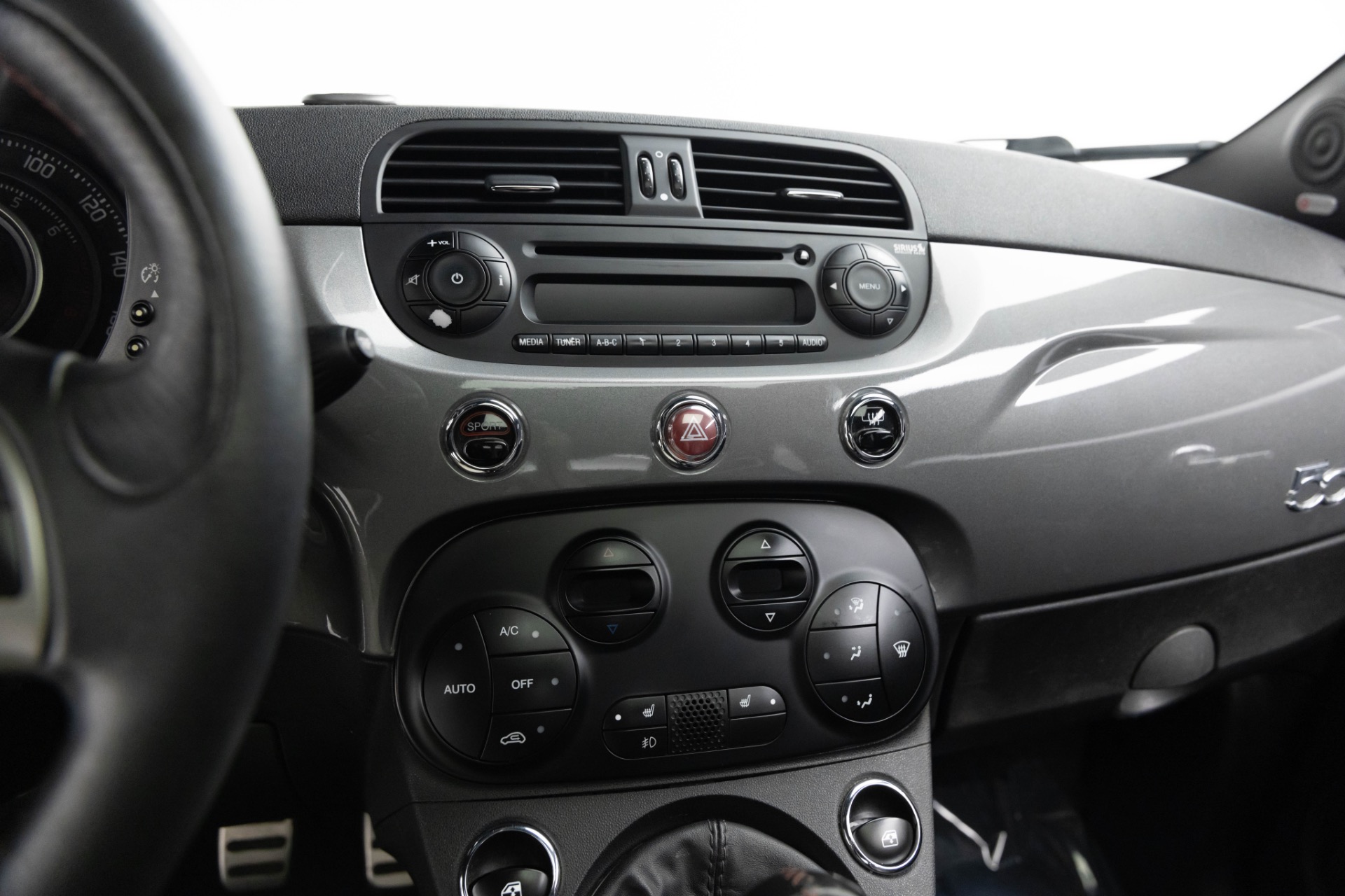 2013 Fiat 500 Abarth photo 11