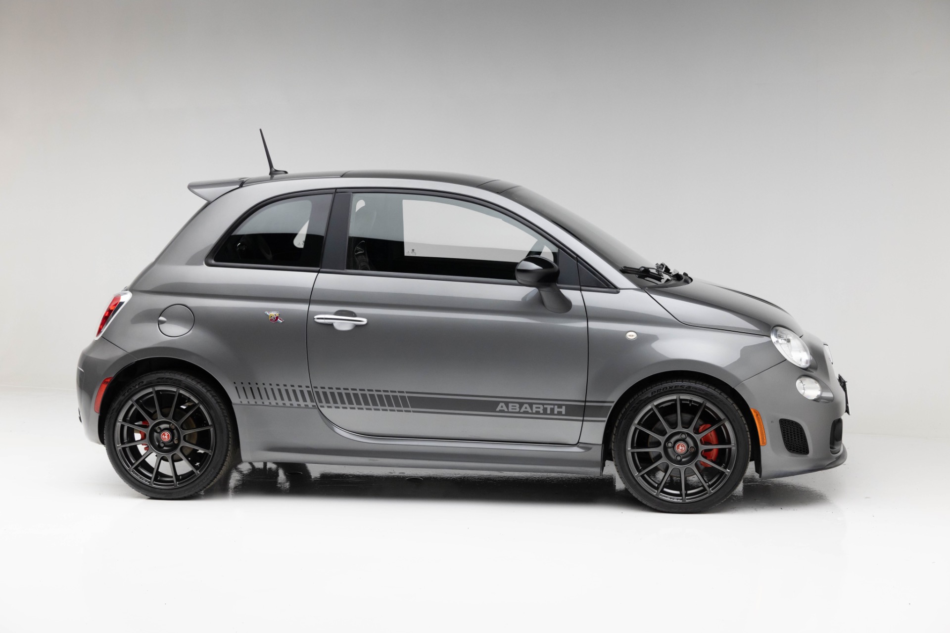 2013 Fiat 500 Abarth photo 16
