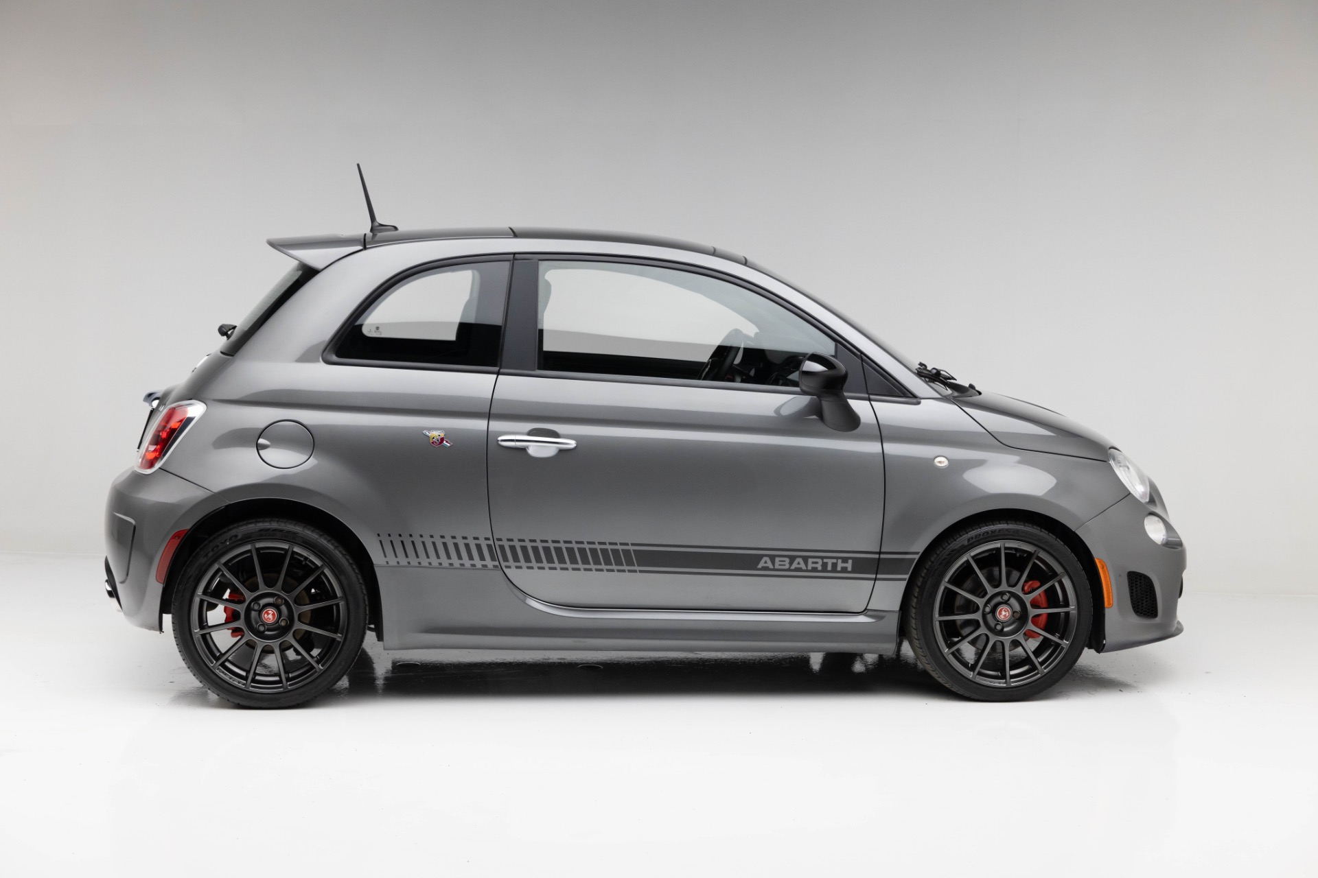 2013 Fiat 500 Abarth photo 18