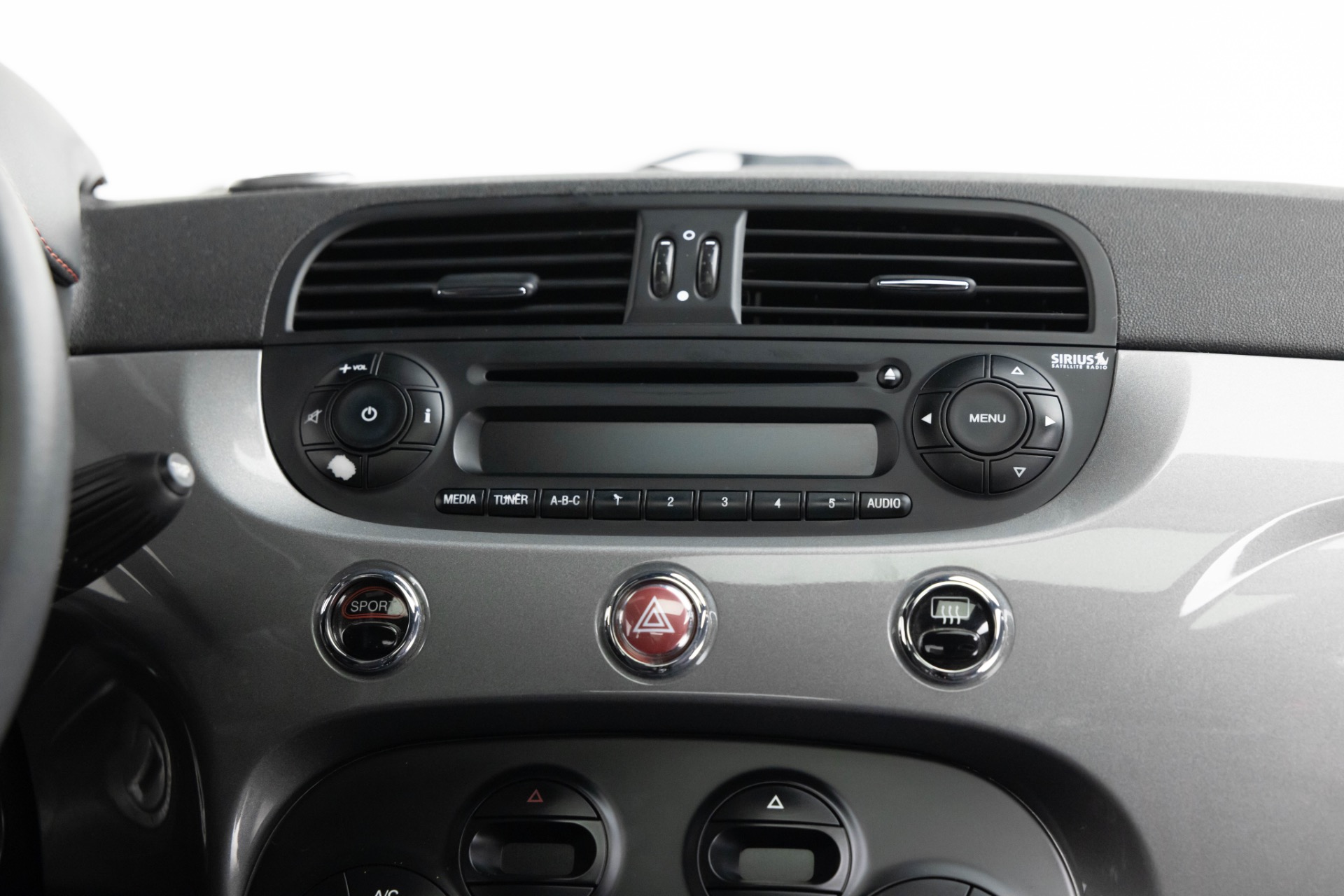 2013 Fiat 500 Abarth photo 23