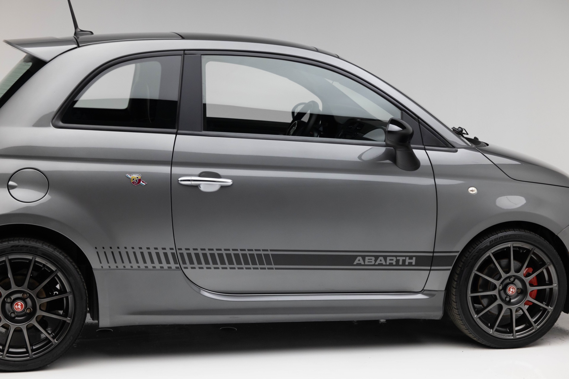 2013 Fiat 500 Abarth photo 30