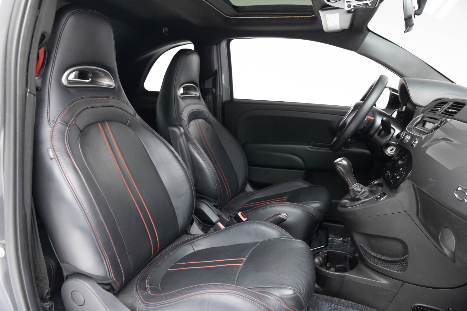 2013 Fiat 500 Abarth photo 4