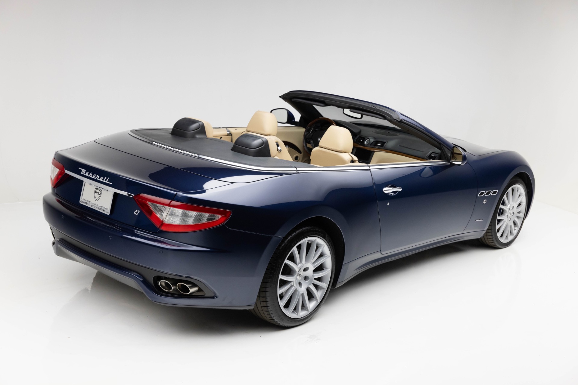 2011 Maserati Granturismo Automatic photo 3