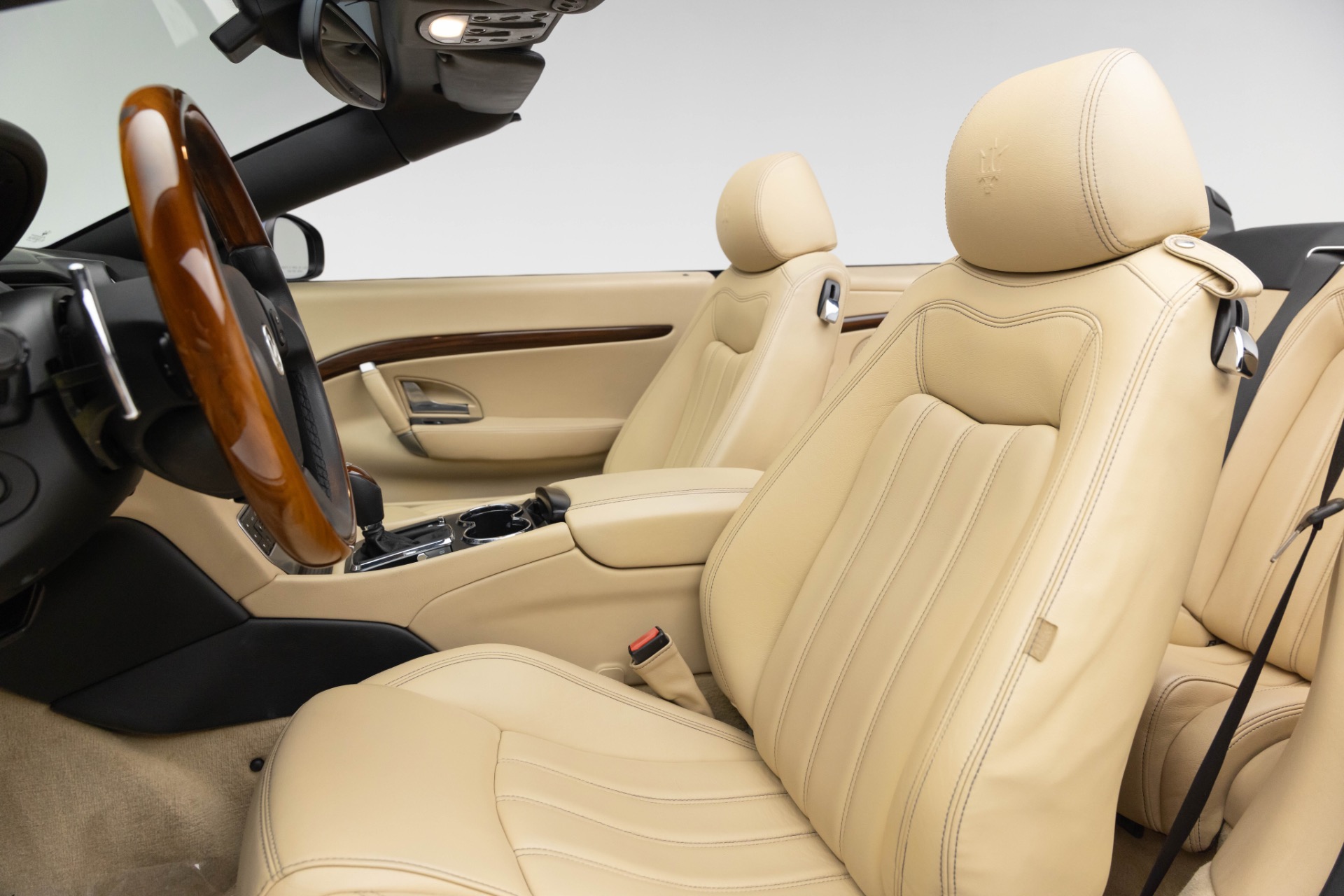 2011 Maserati Granturismo Automatic photo 4