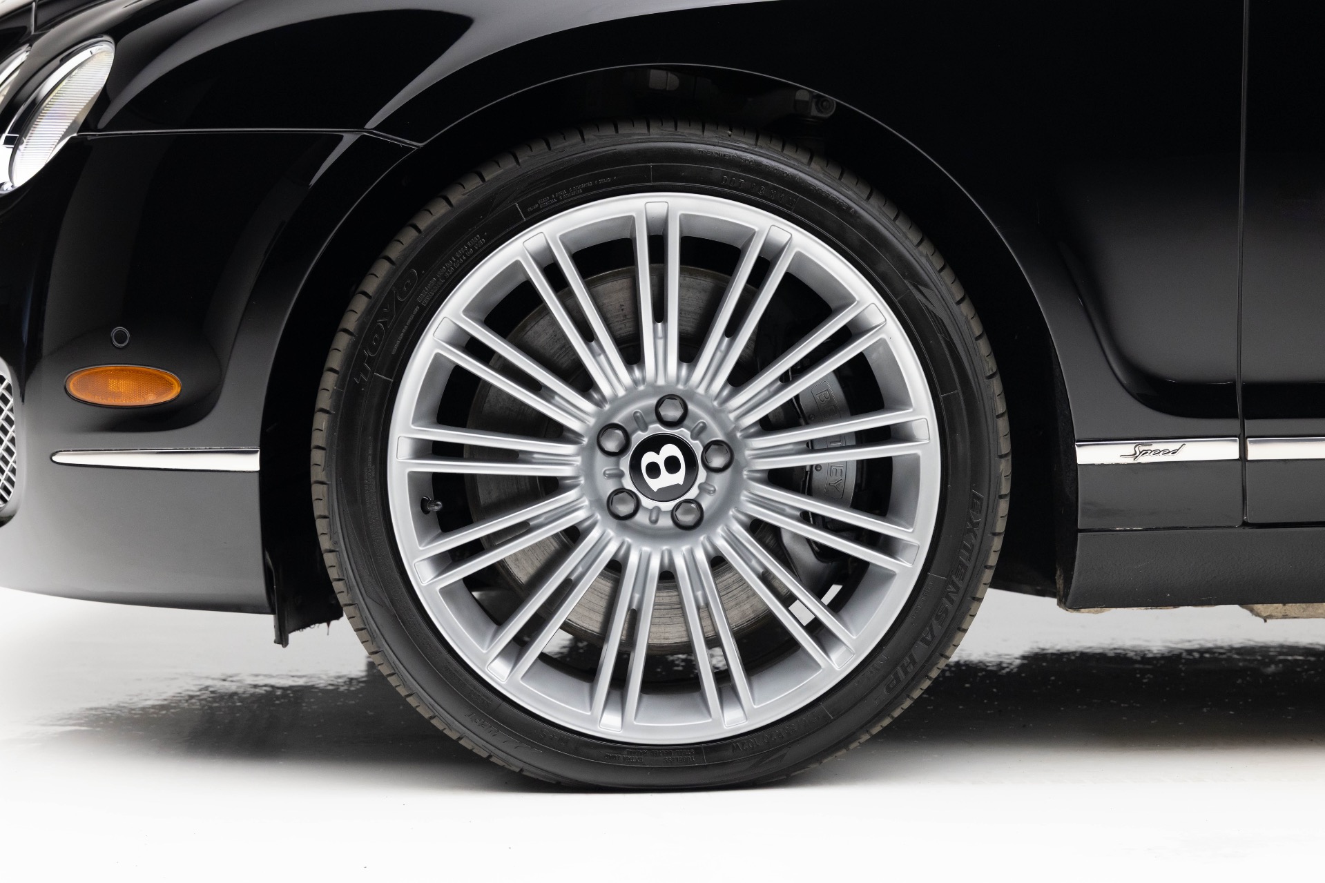 2012 Bentley Continental Flying Spur Speed photo 35