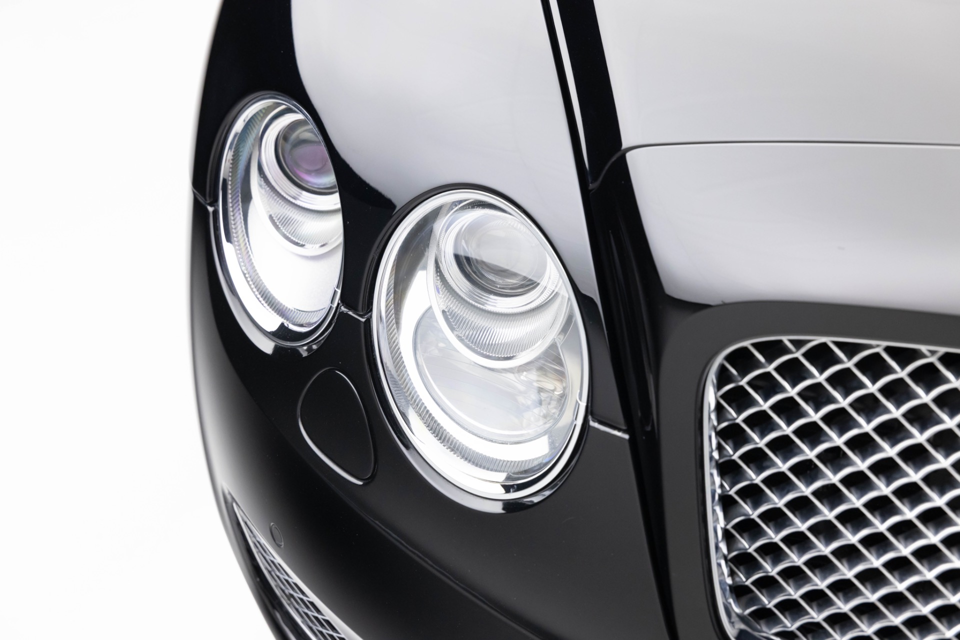 2012 Bentley Continental Flying Spur Speed photo 39